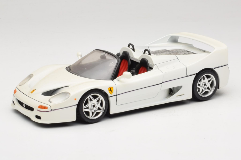 Ferrari F50 Kabriolets Balts Bburago 1:18 3352-W1 Metāls