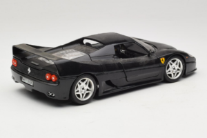 Ferrari F50 Coupe Melns Bburago 1:18 3372-B1 Metāls — attēls 3 no 8