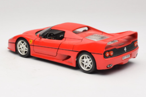 Ferrari F50 Coupe Sarkans Bburago 1:18 3382 Metāls — attēls 7 no 8