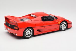 Ferrari F50 Hardtop Sarkans Bburago 1:18 3362 Metāls — attēls 3 no 8