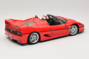 Ferrari F50 Spider Sarkans Shell Maisto 1:18 3076-M1 Metāls — attēls 3 no 8