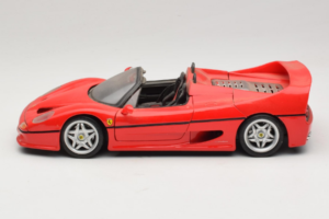 Ferrari F50 Spider Sarkans Shell Maisto 1:18 3076-M1 Metāls — attēls 4 no 8