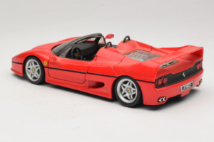 Ferrari F50 Spider Sarkans Shell Maisto 1:18 3076-M1 Metāls — attēls 7 no 8
