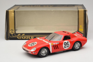 Ferrari 250 GTO #26 Sarkans Guiloy 1:18 67526 Metāls — attēls 8 no 8