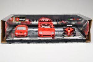 Ferrari Promo Set F40 550 Maranello Scuderia Ferrari F310 F1 1996 Bburago 1:18 FERRARI001 Metāls