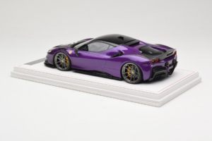 Ferrari SF90 Stradale Novitec Purple Metallic IVY 1:18 REMC021 Sveķi — attēls 5 no 7