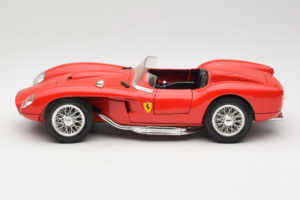Ferrari 250 Testa Rossa Sarkans Bburago 1:18 3007-P2 Metāls — attēls 4 no 8