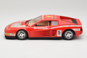Ferrari Testarossa Brummel #5 Sarkans 1984 Bburago 1:18 3004-P1 Metāls — attēls 4 no 8