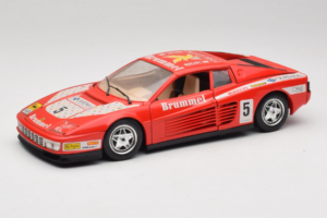 Ferrari Testarossa Brummel #5 Sarkans 1984 Bburago 1:18 3004-P1 Metāls