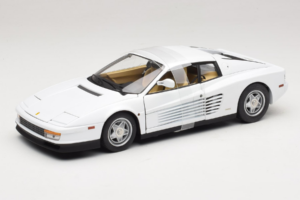 Ferrari Testarossa Balts Miami Vice Hot Wheels 1:18 P9904 Metāls