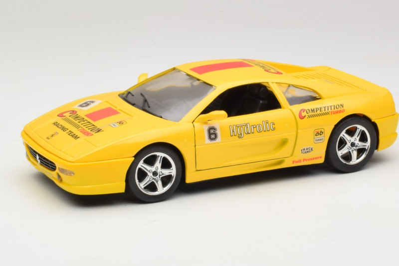 Ferrari F355 Berlinetta Racing Dzeltens Solido 1:18 9009-Y1 Metāls