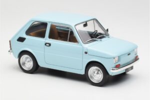 Fiat 126 Gaiši Zils MCG 1:18 MCG18415 Metāls — attēls 4 no 6