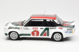 Fiat 131 Abarth #3 M. Alen / I. Kivimaki Winner Rally 1000 Lakes 1980 Kyosho 1:18 08376H Metāls — attēls 4 no 8