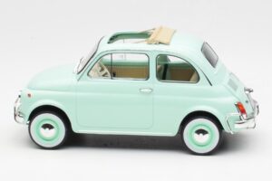 Fiat 500L Pasteļ Zils Norev 1:18 187777 Metāls — attēls 3 no 6