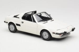 Fiat X1/9 Balts Minichamps 1:18 100121685 Metāls — attēls 6 no 8