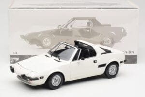 Fiat X1/9 Balts Minichamps 1:18 100121685 Metāls — attēls 8 no 8