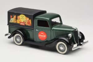 Ford Bache Coca-Cola Solido 1:18 9513 Metāls — attēls 6 no 8