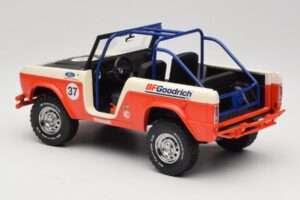 Ford Bronco Baja #37 1966 GreenLight 1:18 19037 Metāls — attēls 5 no 6