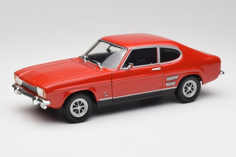 Ford Capri Mk1 1700 GT Sarkans Minichamps 1:18 180089001 Metāls