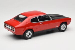 Ford Capri Mk1 RS 2600 Sarkans ar Melnu Motora Pārsegu MCG 1:18 MCG18538 Metāls — attēls 2 no 6