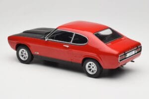 Ford Capri Mk1 RS 2600 Sarkans ar Melnu Motora Pārsegu MCG 1:18 MCG18538 Metāls — attēls 5 no 6