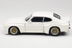 Ford Capri Mk1 RS 3100 Balts Minichamps 1:18 183748003-R1 Metāls — attēls 4 no 8