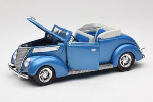 Ford Kabriolets Zils Road Signature 1:18 92238 Metāls — attēls 2 no 8