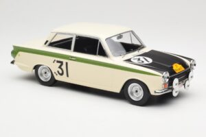 Ford Cortina Lotus #31 J. Ickx / G. Staepelaere Marathon de la Route 1966 MCG 1:18 MCG18436R Metāls — attēls 4 no 6