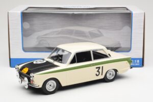 Ford Cortina Lotus #31 J. Ickx / G. Staepelaere Marathon de la Route 1966 MCG 1:18 MCG18436R Metāls — attēls 6 no 6