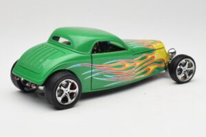 Ford Coupe Zaļš ar Uguni Road Signature 1:18 30109 Metāls — attēls 3 no 8