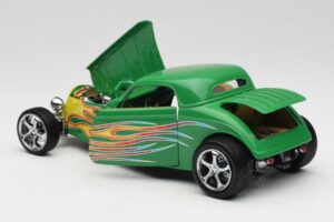 Ford Coupe Zaļš ar Uguni Road Signature 1:18 30109 Metāls — attēls 5 no 8