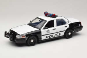Ford Crown Victoria Police Interceptor The Hangover Movie Greenlight 1:18 12911 Metāls