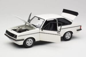 Ford Escort Mk2 RS 2000 LHD Balts Minichamps 1:18 150084300 Metāls — attēls 2 no 8