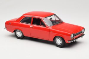 Ford Escort Mk1 Street Sarkans Minichamps 1:18 100081001 Metāls — attēls 6 no 8