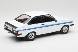 Ford Escort Mk2 RS 2000 Balts MCG 1:18 MCG18439 Metāls — attēls 2 no 6