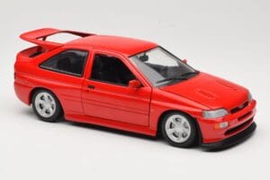 Ford Escort Mk5 RS Cosworth Sarkans UT Models 1:18 180082102 Metāls — attēls 6 no 8