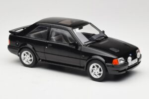 Ford Escort Mk4 RS Turbo S2 Melns MCG 1:18 MCG18546 Metāls — attēls 4 no 6
