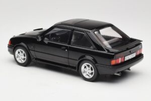 Ford Escort Mk4 RS Turbo S2 Melns MCG 1:18 MCG18546 Metāls — attēls 5 no 6