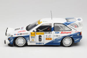 Ford Escort RS Cosworth Mobil 1 #6 F. Delecour / D. Grataloup Rally Monte Carlo Night Version Winner 1994 UT Models 1:18 3945 — attēls 4 no 8