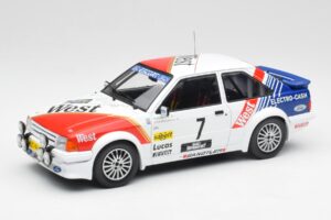 Ford Escort RS Turbo #7 Lotto Haspengouw Rally 1985 MCG 1:18 MCG18421 Metāls