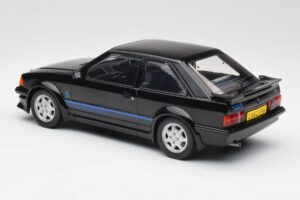 Ford Escort RS Turbo Princeses Diānas Personīgais Auto Melns MCG 1:18 MCG18420 Metāls — attēls 5 no 6