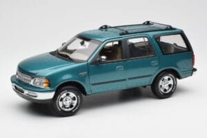 Ford Expedition XLT Zaļš Metaliks UT Models 1:18 22717 Metāls