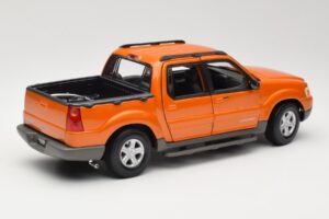 Ford Explorer Sport Trac Oranžs Maisto 1:18 536891G Metāls — attēls 3 no 8