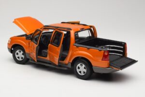 Ford Explorer Sport Trac Oranžs Maisto 1:18 536891G Metāls — attēls 5 no 8