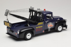Ford F-100 Vilcējauto Bob's Towing Welly 1:18 19834-W Metāls — attēls 2 no 6