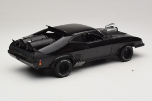 Ford Falcon XB Interceptor Mad Max 2 The Road Warrior AUTOart 1:18 72745 Metāls — attēls 3 no 8
