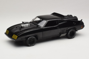 Ford Falcon XB Interceptor Mad Max 2 The Road Warrior AUTOart 1:18 72745 Metāls