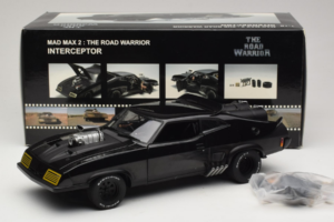 Ford Falcon XB Interceptor Mad Max 2 The Road Warrior AUTOart 1:18 72745 Metāls — attēls 8 no 8