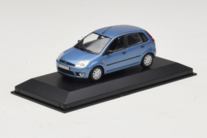 Ford Fiesta Mk5 4-Door Gaiši Zils Minichamps 1:43 FIESTA002 Metāls — attēls 2 no 4