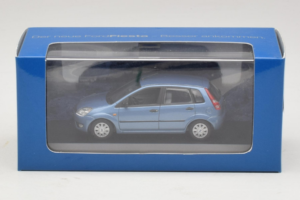 Ford Fiesta Mk5 4-Door Gaiši Zils Minichamps 1:43 FIESTA002 Metāls — attēls 4 no 4